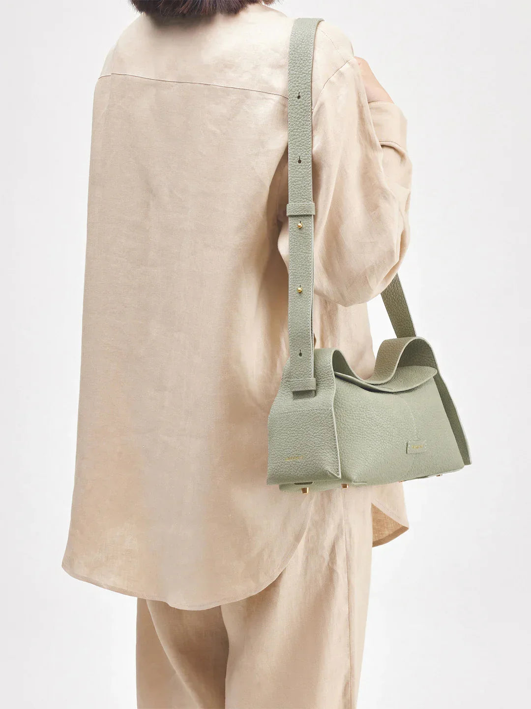 Roxane™ | Curved Leather Shoulder Bag