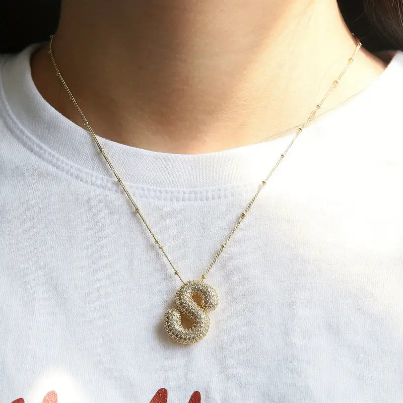 Bubble letter style initial necklace set | Gold