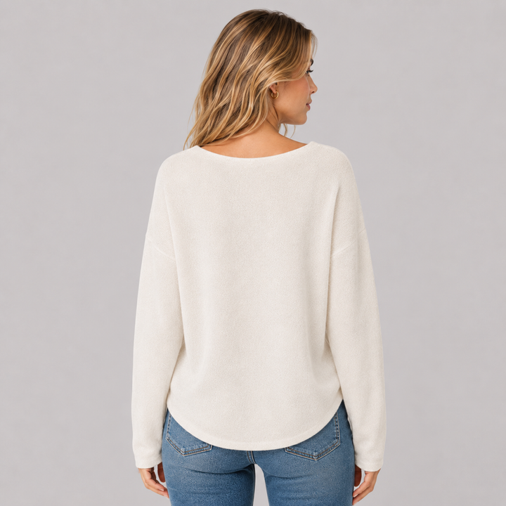 Quintessa™ | Oversized Cashmere Blend Sweater with Wide Neckline