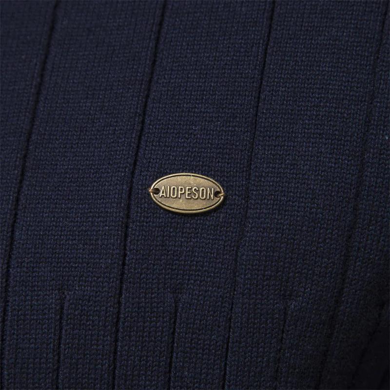 Ivo™ | Men's Ribbed Half-Zip Sweater with Stand Collar