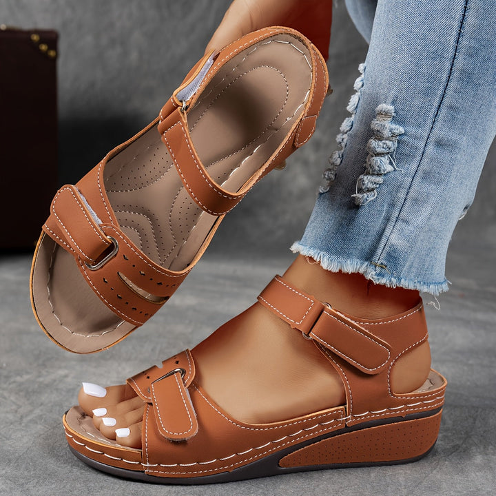 Célima Comfortable Sandals