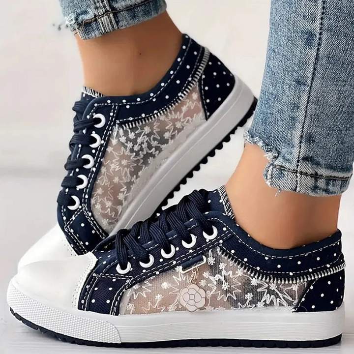 Caro™ | Elegant Women's Sneaker with Floral Details