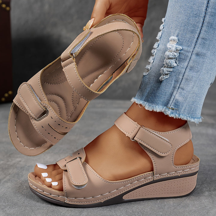 Célima Comfortable Sandals