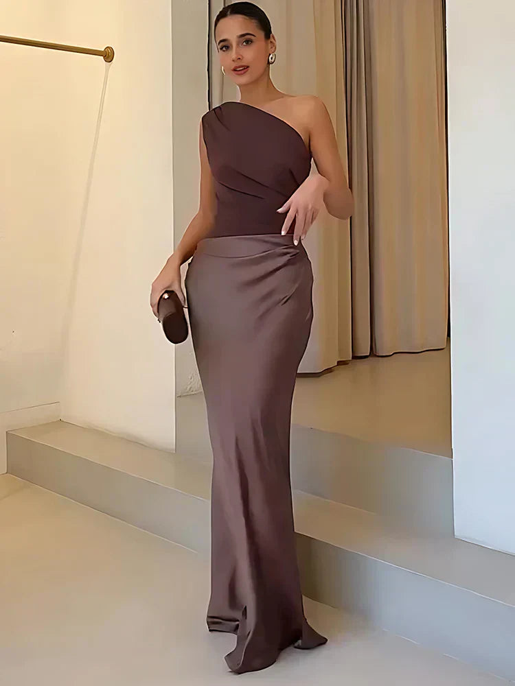 Maxi Dress with Guilt in Satin