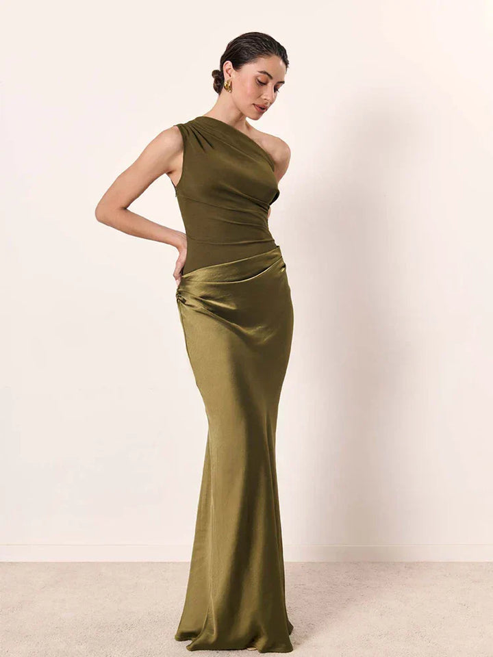 Maxi Dress with Guilt in Satin