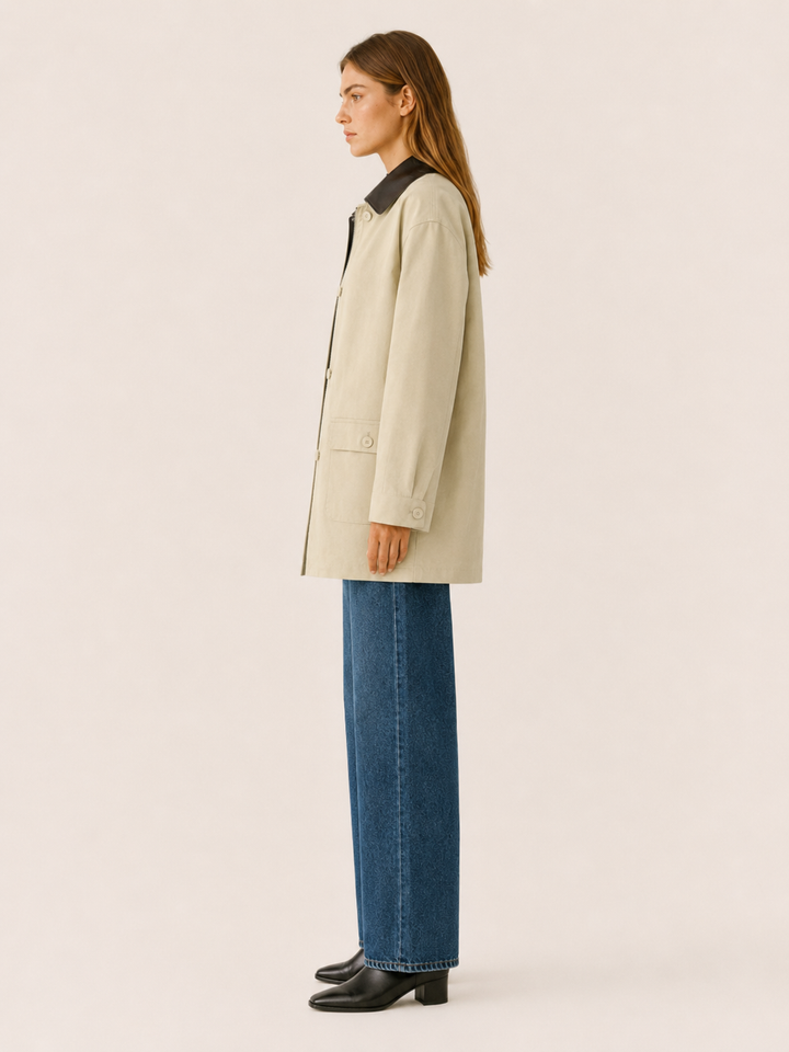 Aurelia™ | Barn Jacket with Contrast Collar, Beige