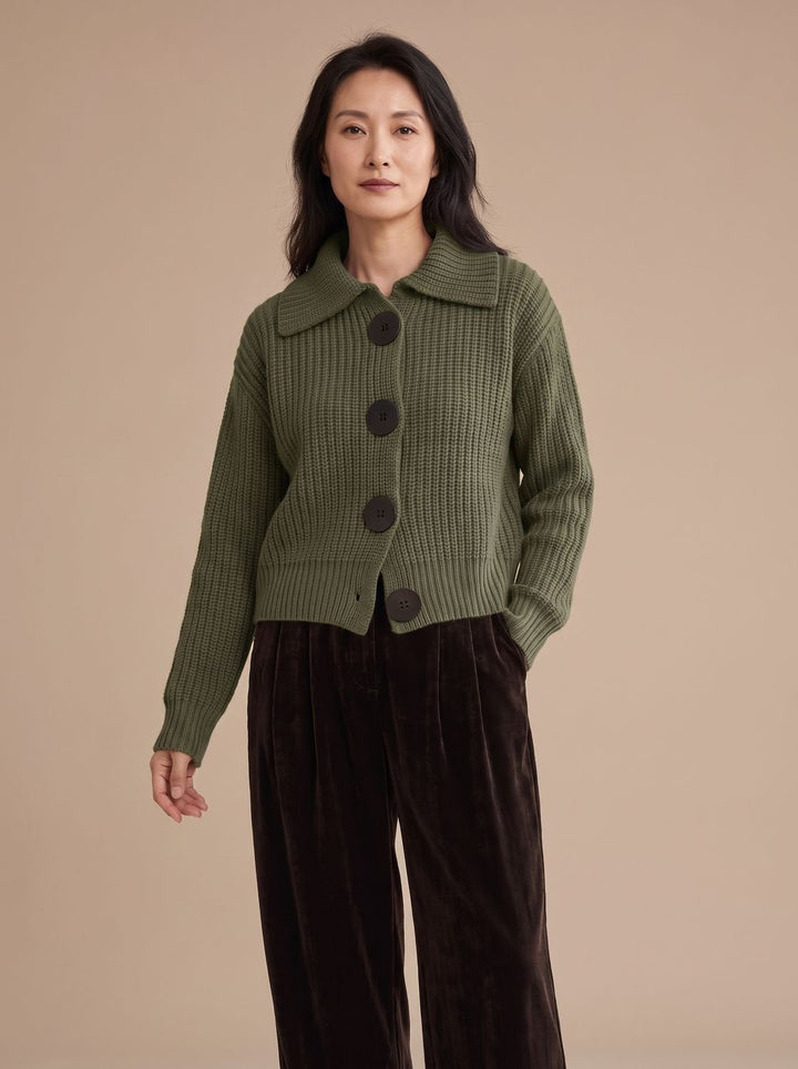 Henriette™ | Women's Ribbed Knit Sweater with Fold-Over Collar