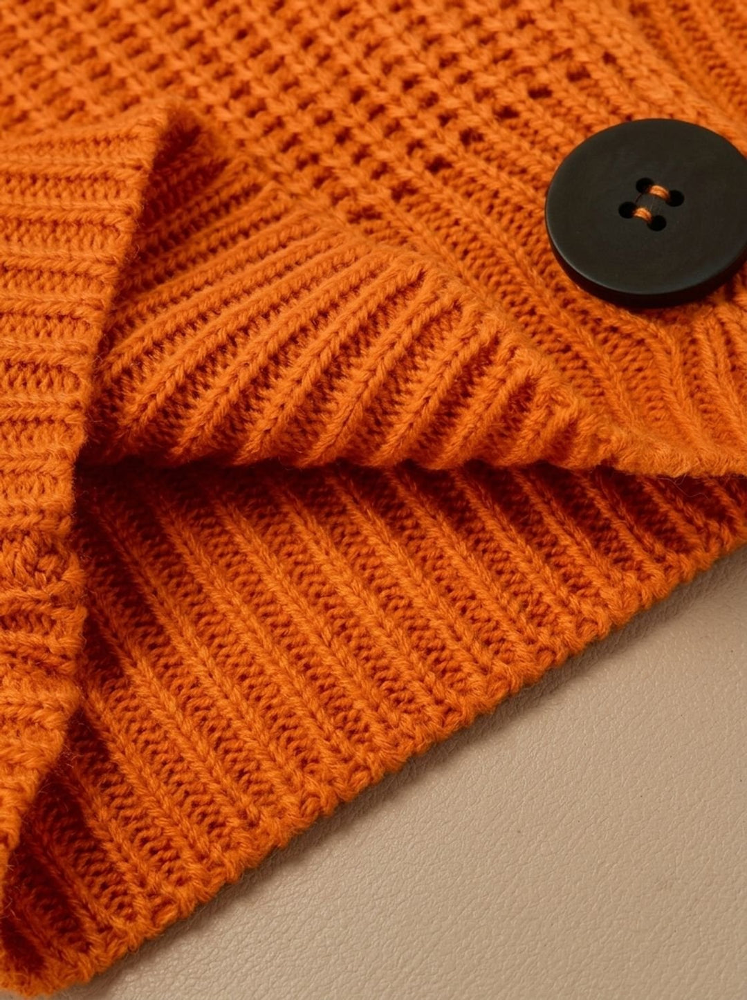 Henriette™ | Women's Ribbed Knit Sweater with Fold-Over Collar
