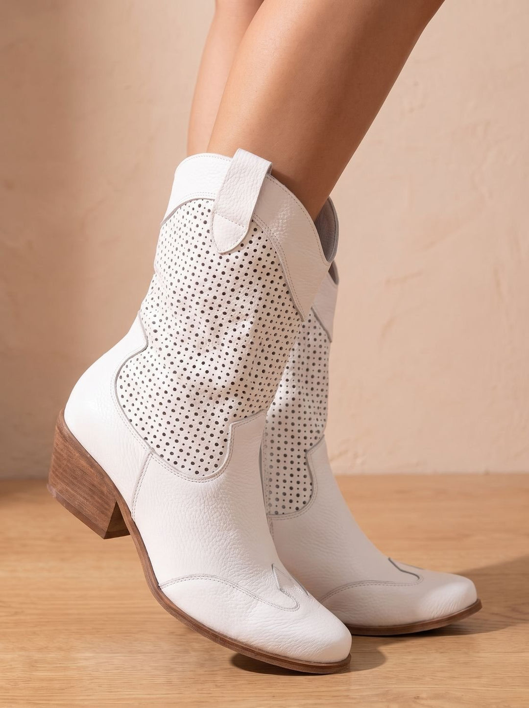 Laurence™ | Women's Western Cowboy Boots with Perforated Shaft