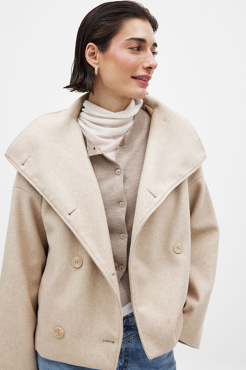 Hermine™ | Women's Short Double-Breasted Coat with Wide Collar