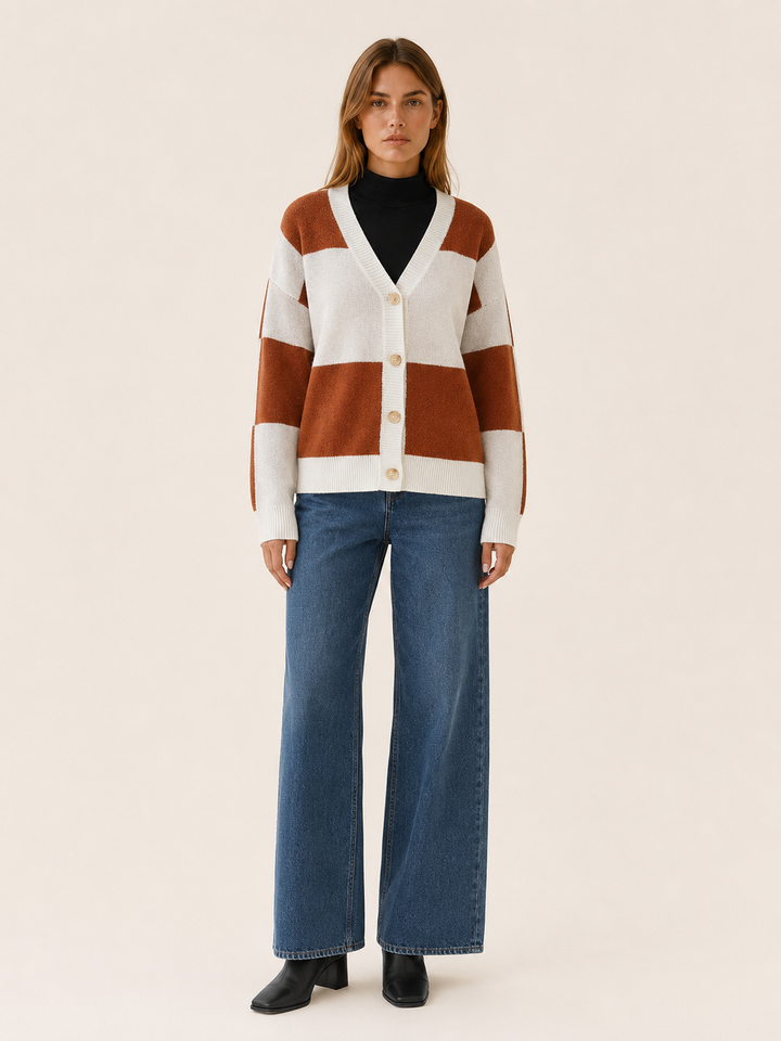 Ilaria™ | Plaid V-Neck Cardigan with Button Front