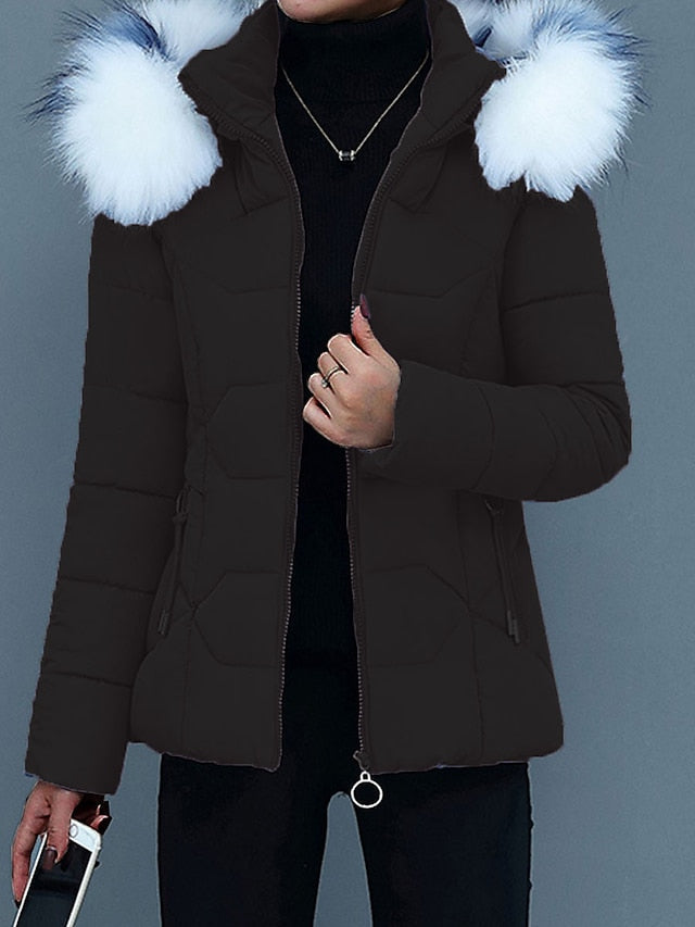 Caoimhe™ | Women's Fitted Quilted Puffer Jacket with Faux Fur Trim Hood