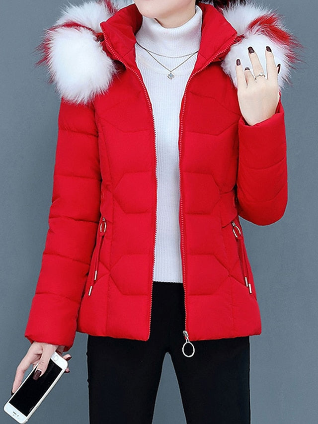 Caoimhe™ | Women's Fitted Quilted Puffer Jacket with Faux Fur Trim Hood