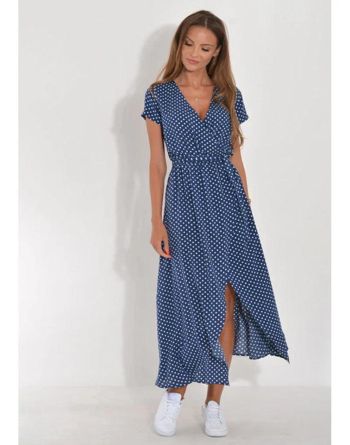 Julia™ | Elegant Dress with V-Neck & Shaping Cut