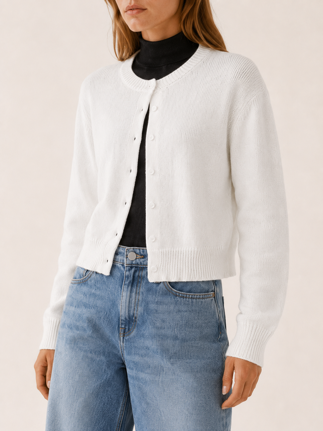 Vaylora™ | Cropped Knit Cardigan with Round Neck and Button Front